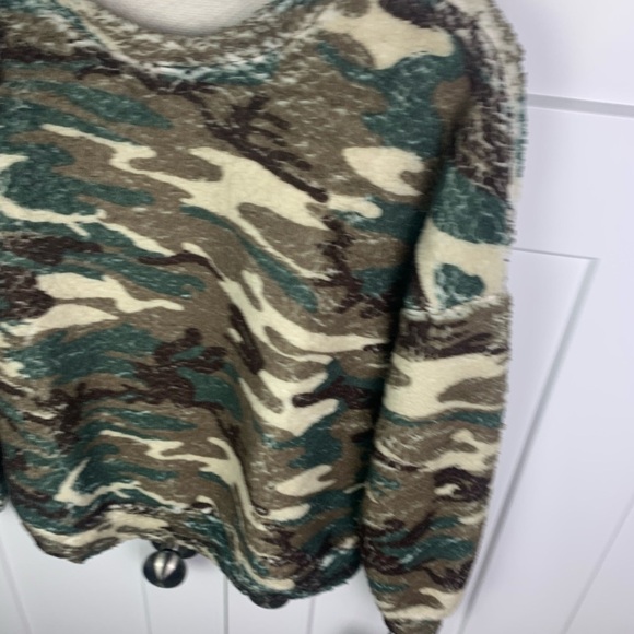 Michael Lauren Waldo Green Camouflage Drop Shoulder Oversize Pullover Top S NWT - Picture 5 of 6
